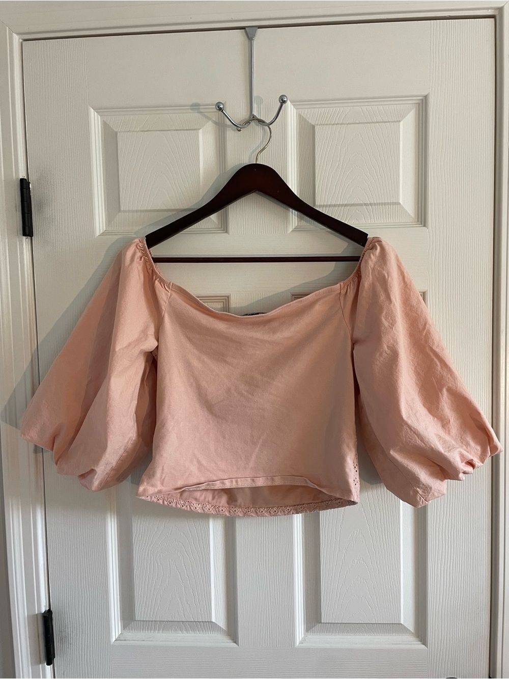 Express Blush Pink Eyelet Puff Sleeve Crop Top Size M - Picture 6 of 6